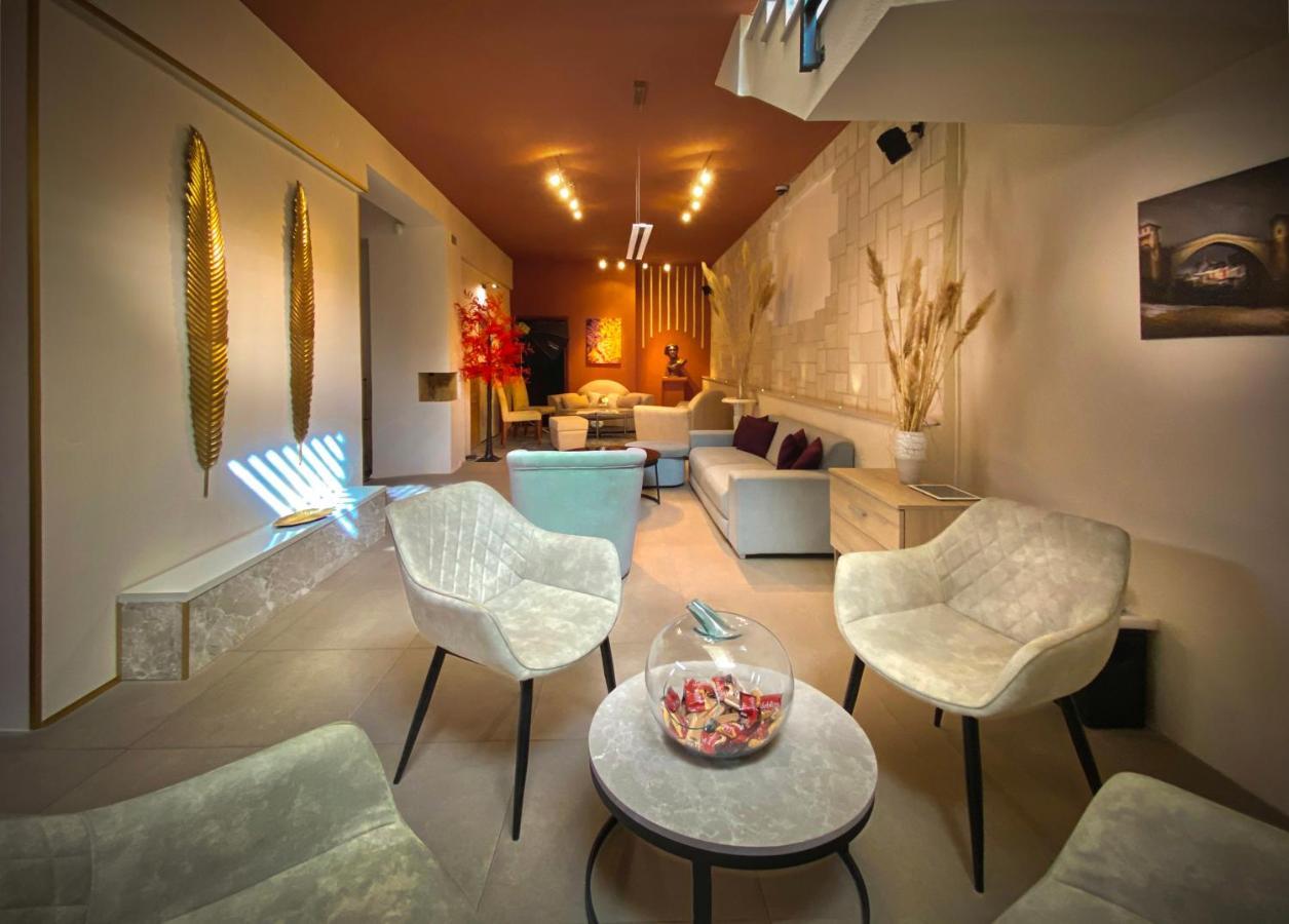 Shangri La Mansion Mostar Buitenkant foto