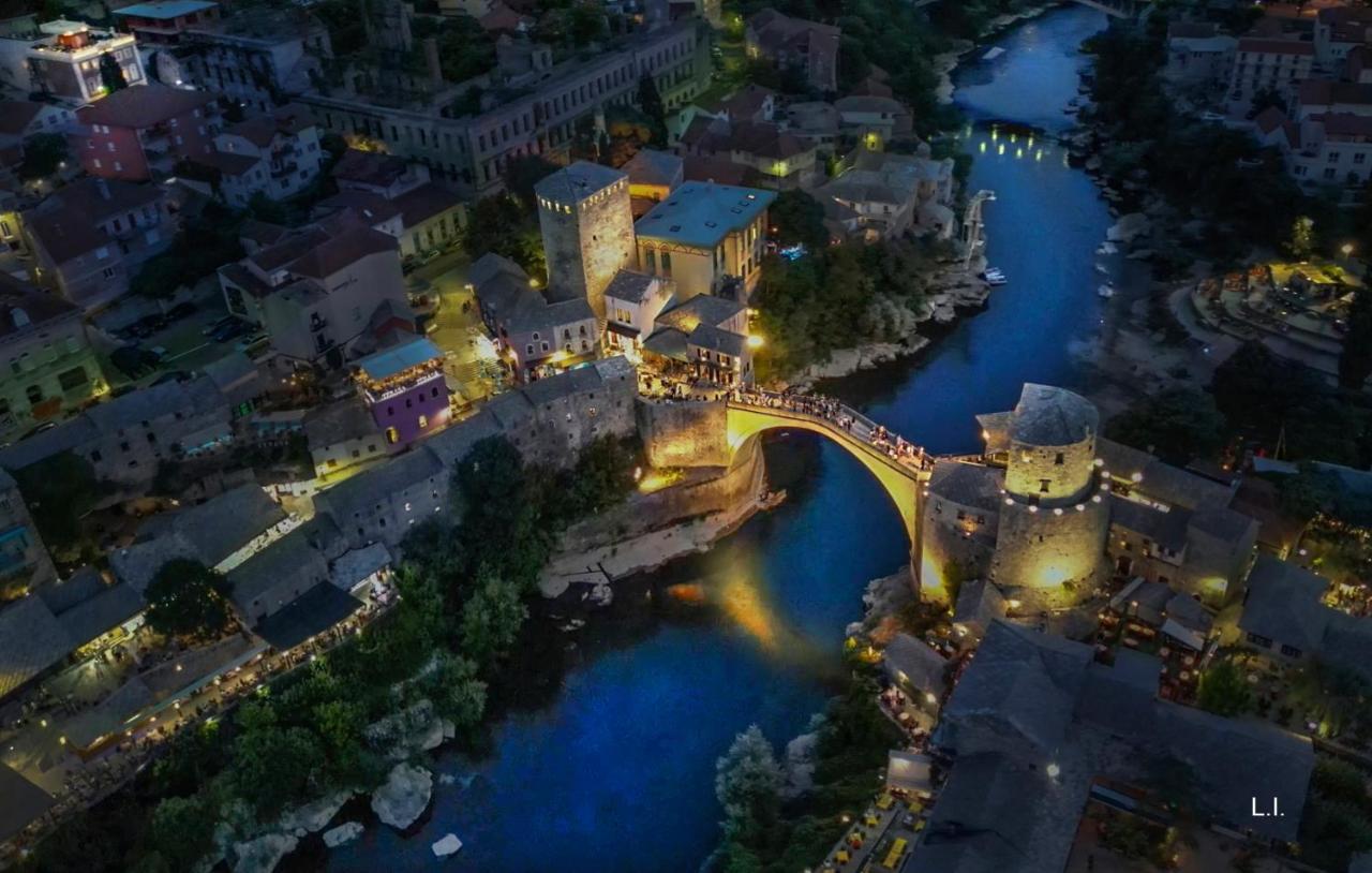 Shangri La Mansion Mostar Buitenkant foto
