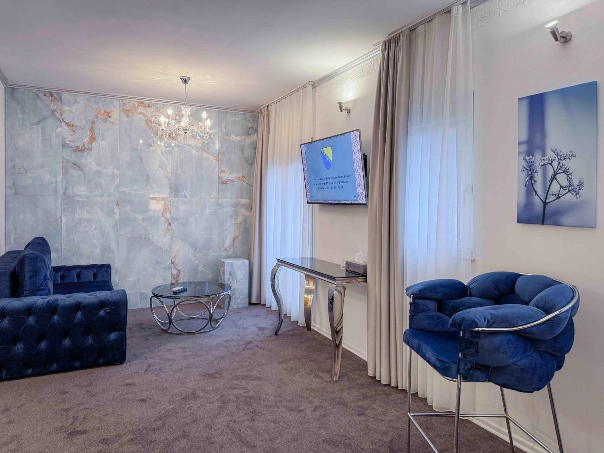 Shangri La Mansion Mostar Buitenkant foto