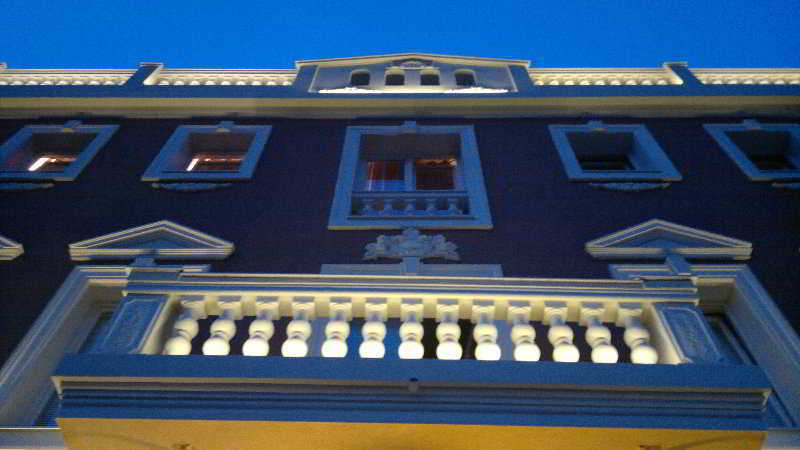 Shangri La Mansion Mostar Buitenkant foto